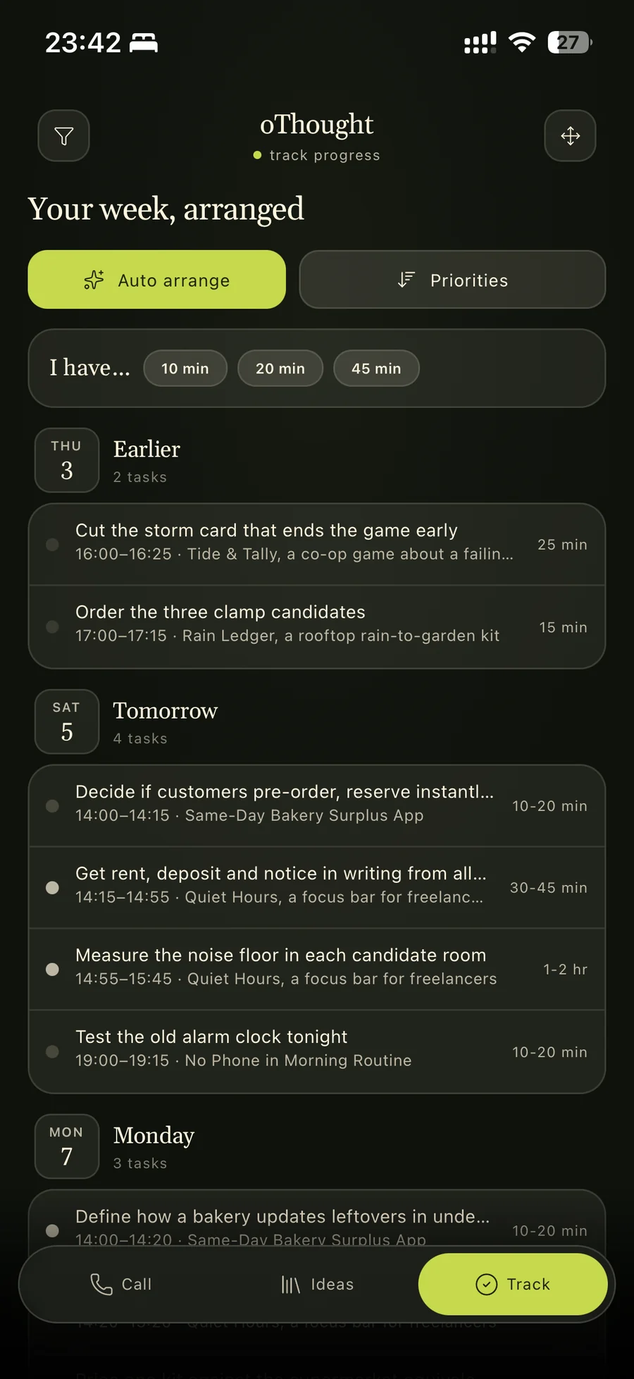 oThought track screen with the week arranged into scheduled tasks